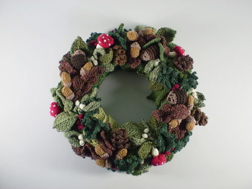 Woodland Wreath, Hedgehogs photo 3