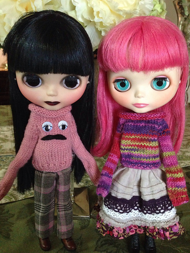 Blythe Raglan X-Long Sleeve Sweater photo 3