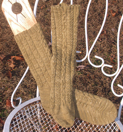 Anchors Aweigh: A  Men's Sock Pattern