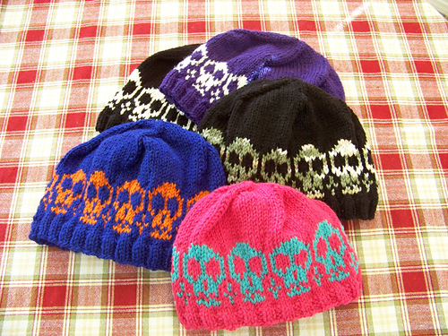 Ravelry: Knitted Skull Cap pattern by Joan Laws