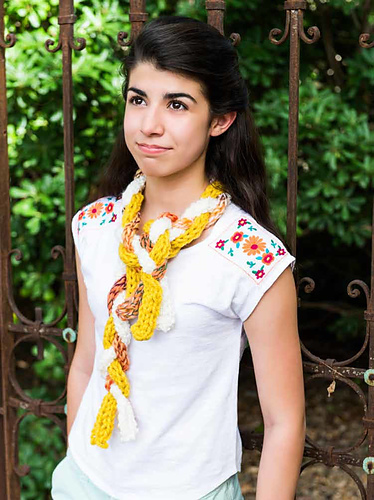 Twister Scarf