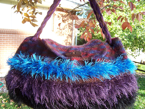 The Felted Crochet Boulder Bag photo 3