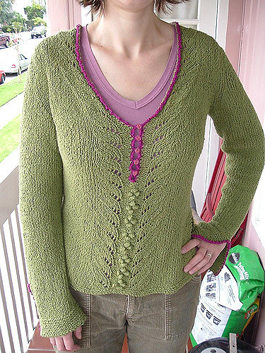 #02 Lace Front Pullover