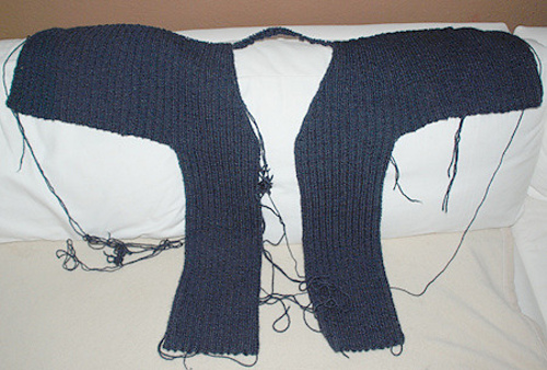 # 50a Kurze Rippenjacke