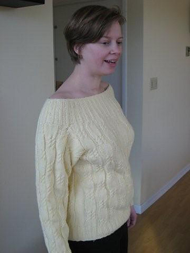 #06 Bateau-neck Pullover