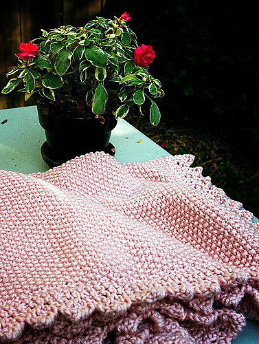 Ravelry: Moss Stitch Rug pattern by Debbie Bliss