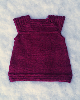 Ravelry: Little Sister's Dress (Kjole til lillesøster) pattern by Tora ...