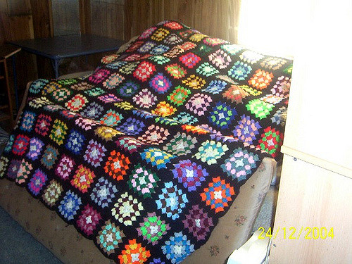 Granny Square Afghans: Classic Granny Square Afghan crochet pattern by Leisure Arts
