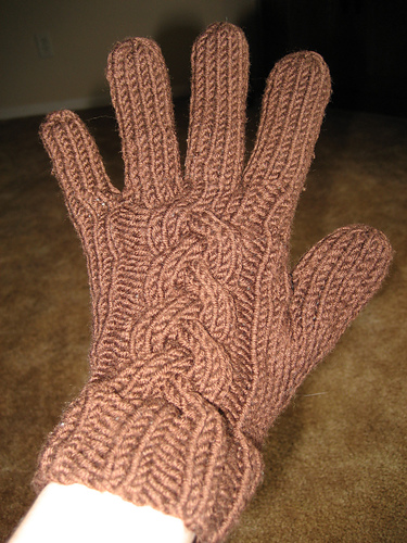 Cozy Cable Gloves