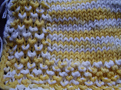 Bee Stitch Border Cloth