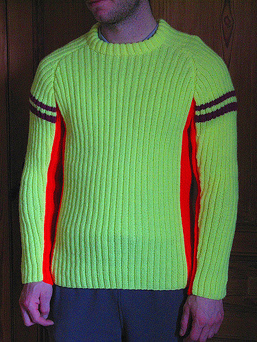 562 - Pull manches marteau