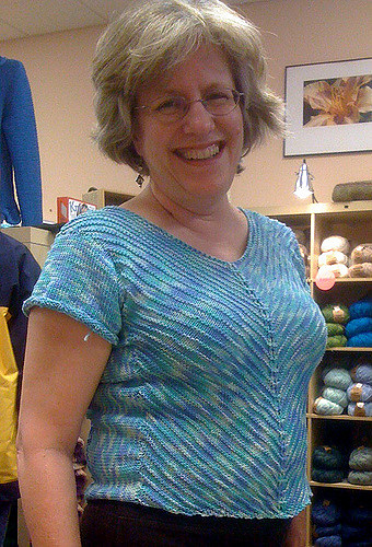 Meets in the Middle Chevron Shell 6 sts per inch