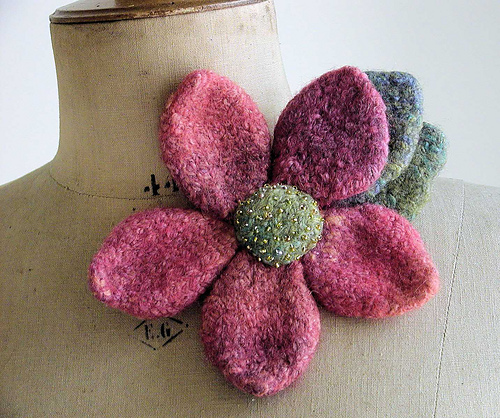 Flirty Flower 