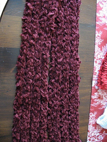 Bi-colored Hat & Scarf