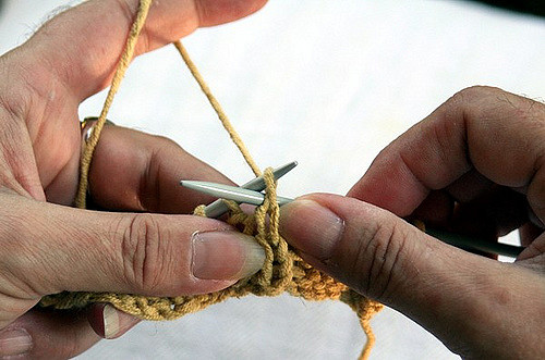 Cabling without cable needle
