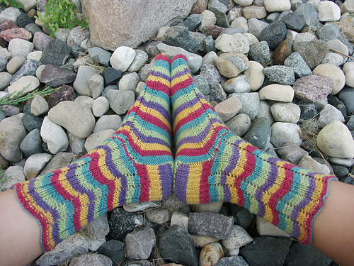 Waves and Piers Socks