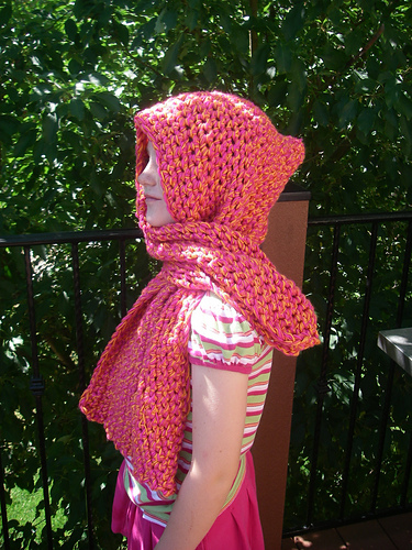 Speed Hook Hooded Scarf photo 2