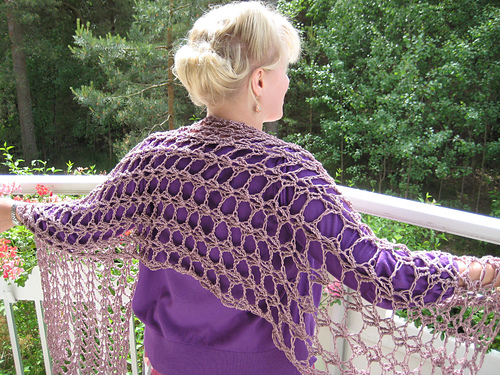 89-26 Wide Crochet Scarf photo 2