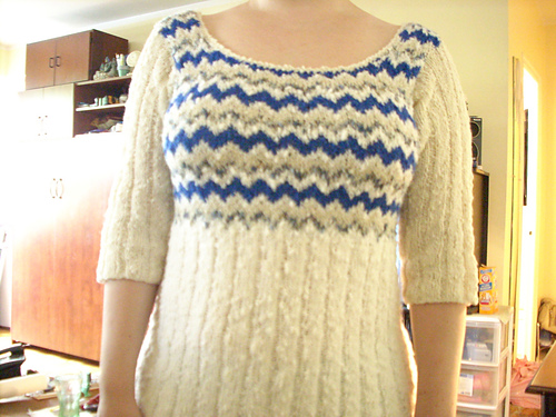 # 23 Pulli mit Zickzackmuster