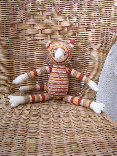 Muswell Stuffed Cat