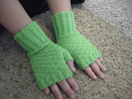 Jasmine Fingerless Mitts