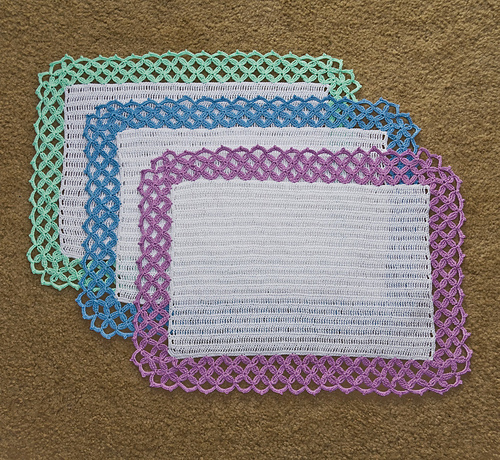 Criss Cross Luncheon Set #7261