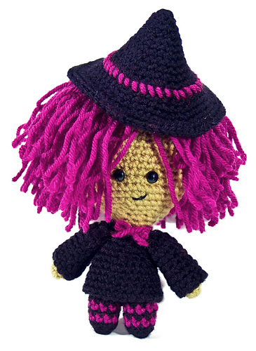 Wendy Spelling (Little Witch Amigurumi pattern)