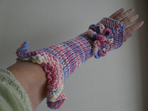 809/810 Hat and Arm Warmers