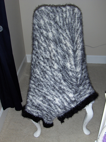 Ruffled Throw