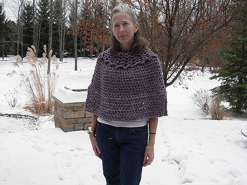 Cowl-Neck Poncho in 4 Versions photo 3