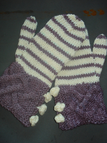 Sassy stripes: Mitten and Headband Set