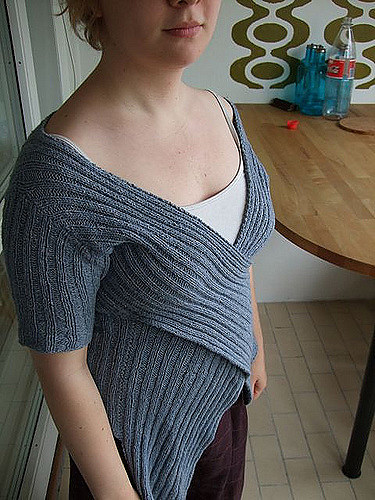 Asymmetrisk silkebluse