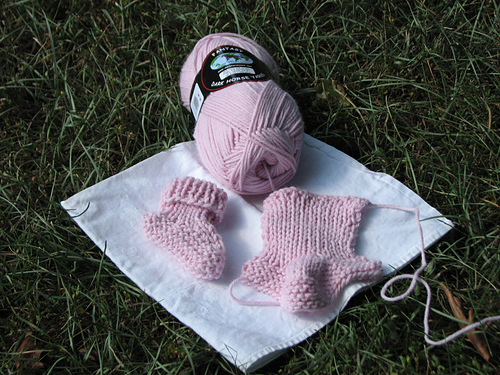 Blanket, Cap and Booties photo 2