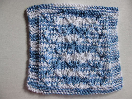 Lattice Twist & Eyelets
