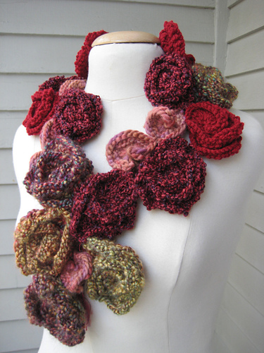 Rose Garden Scarf