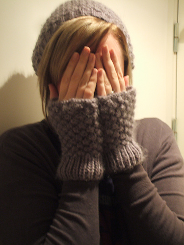 Trinity Stitch Mitts