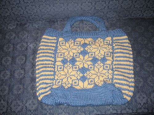 Felted Snowflake Tote photo 3