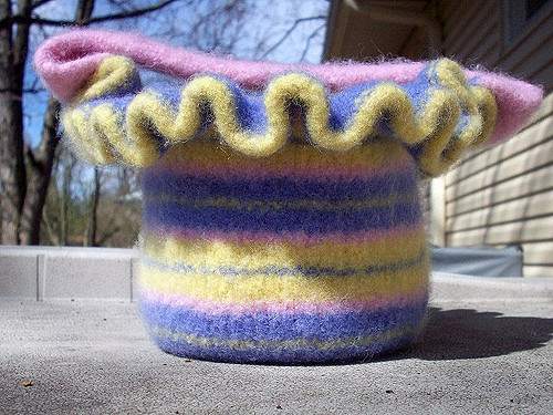 Stripes and Ruffles - Basket photo 1