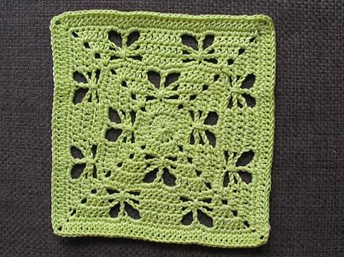 17 Sommerfuglhage–kvadrat - byHaakpoesFlickr