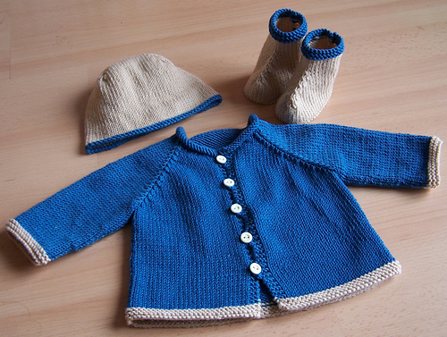 Petits oiseaux - Le cardigan raglan