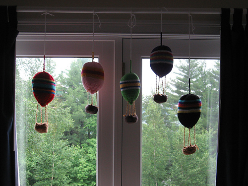 Rainbow Playballs and Balloon
