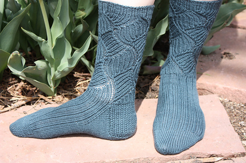 Cobblestone Walk Socks