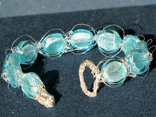 Love Knot Embracelet photo 12