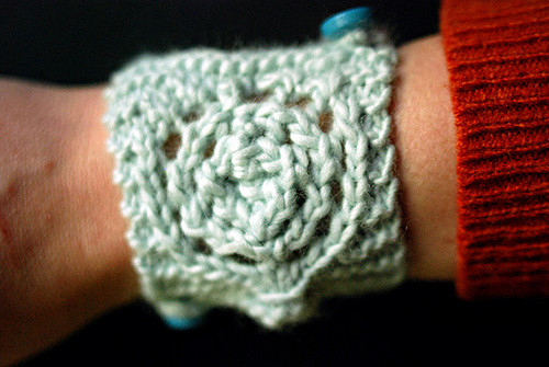 Circle Lace Cuff