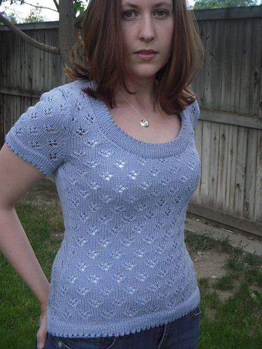 Ravelry: Nympheas pattern by Susannah Hill