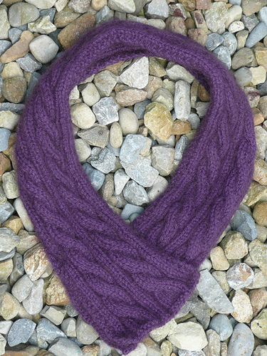Cabled Neck Warmer