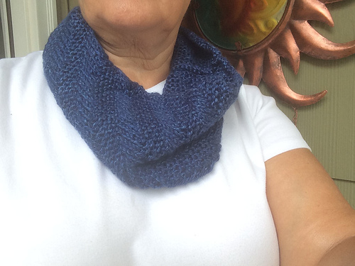 Diagonal Options Cowl