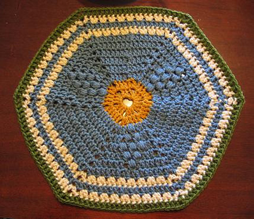 Puff Diamond Hexagon Motif