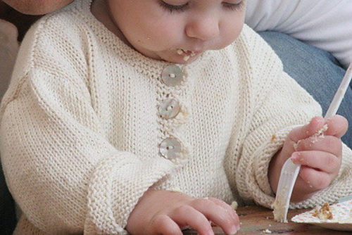 Simple Layette with Triangle Edgings 