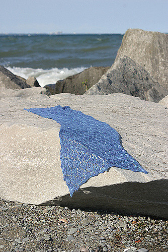 Falling Leaves Wrap photo 5